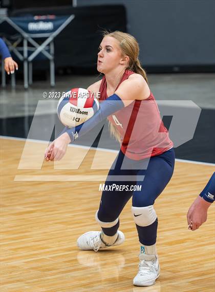 Thumbnail 1 in Cedar vs. Springville (Utah Valley Invitational) photogallery.