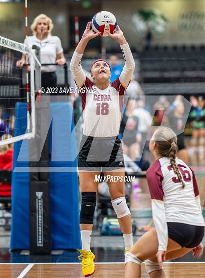 Thumbnail 1 in Cedar vs. Springville (Utah Valley Invitational) photogallery.