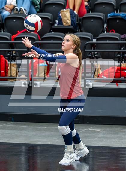 Thumbnail 3 in Cedar vs. Springville (Utah Valley Invitational) photogallery.