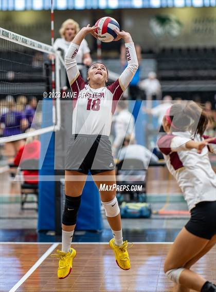 Thumbnail 2 in Cedar vs. Springville (Utah Valley Invitational) photogallery.