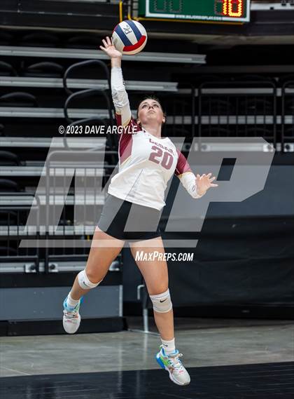 Thumbnail 1 in Cedar vs. Springville (Utah Valley Invitational) photogallery.
