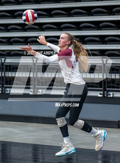 Thumbnail 1 in Cedar vs. Springville (Utah Valley Invitational) photogallery.