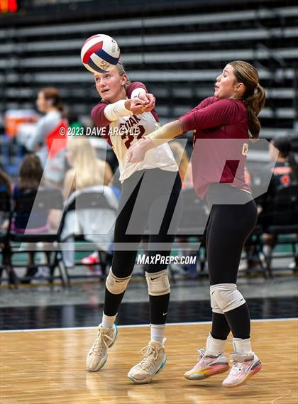 Thumbnail 3 in Cedar vs. Springville (Utah Valley Invitational) photogallery.