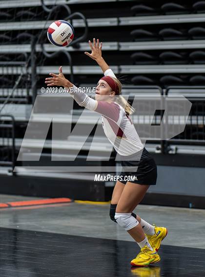 Thumbnail 1 in Cedar vs. Springville (Utah Valley Invitational) photogallery.