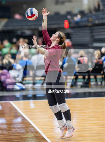 Thumbnail 2 in Cedar vs. Springville (Utah Valley Invitational) photogallery.
