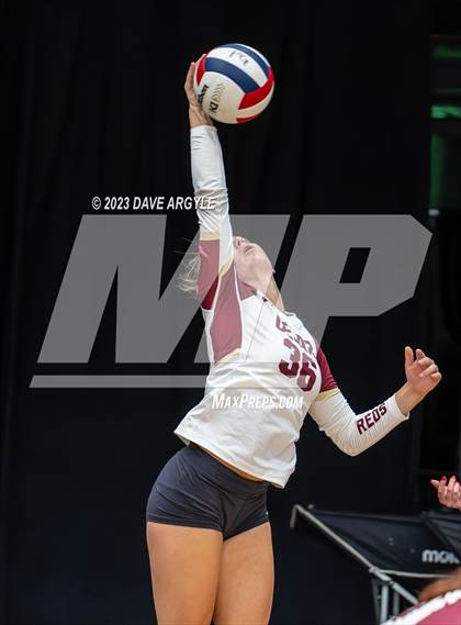 Thumbnail 3 in Cedar vs. Springville (Utah Valley Invitational) photogallery.