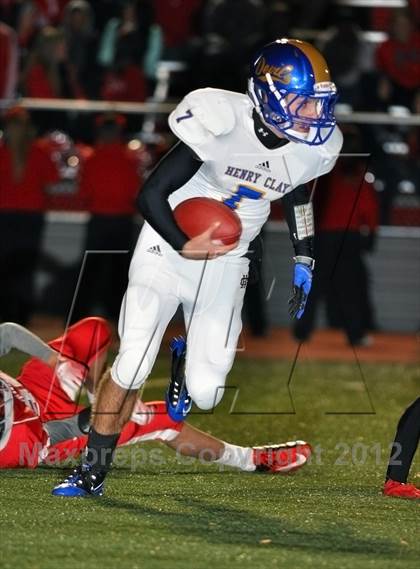 Thumbnail 3 in Dixie Heights vs. Henry Clay (6A/KHSAA Gridiron Bowl) photogallery.