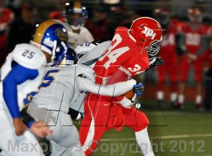Thumbnail 2 in Dixie Heights vs. Henry Clay (6A/KHSAA Gridiron Bowl) photogallery.