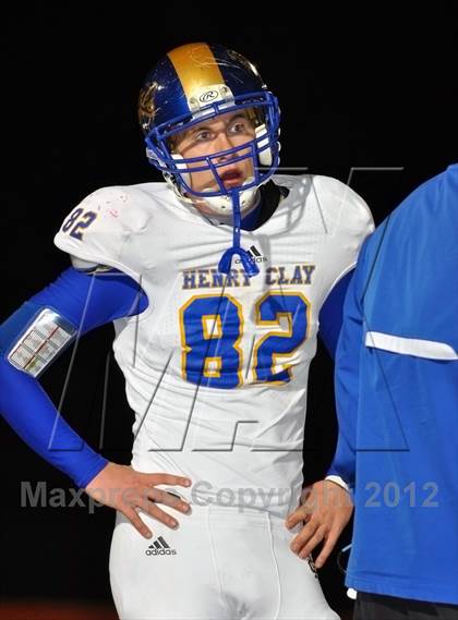 Thumbnail 1 in Dixie Heights vs. Henry Clay (6A/KHSAA Gridiron Bowl) photogallery.