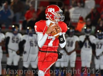 Thumbnail 2 in Dixie Heights vs. Henry Clay (6A/KHSAA Gridiron Bowl) photogallery.