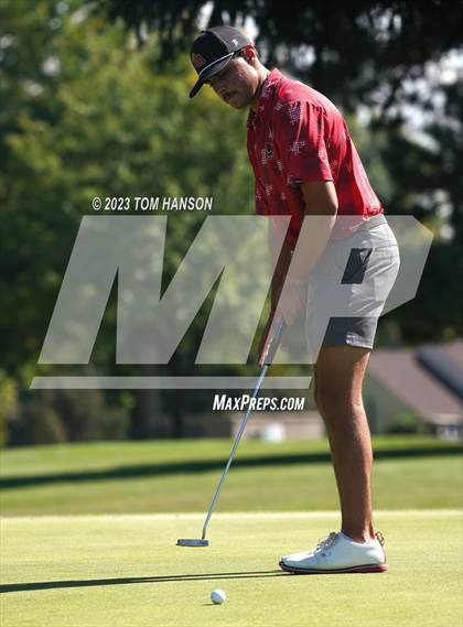 Thumbnail 1 in CHSAA 5A Championship - Day 1 photogallery.