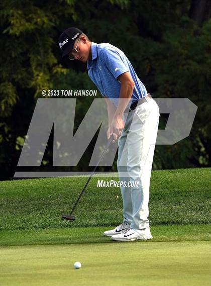 Thumbnail 2 in CHSAA 5A Championship - Day 1 photogallery.