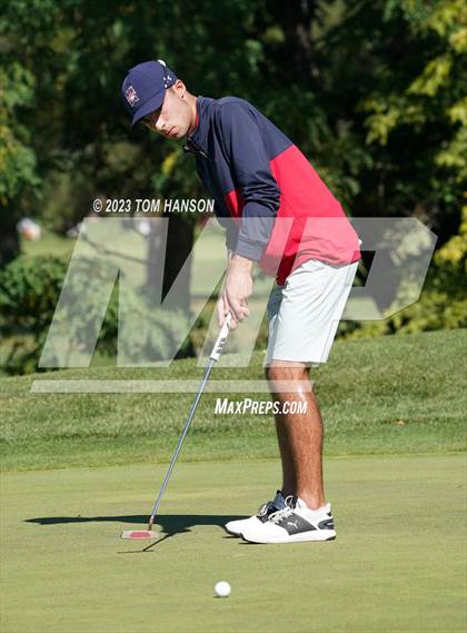 Thumbnail 2 in CHSAA 5A Championship - Day 1 photogallery.