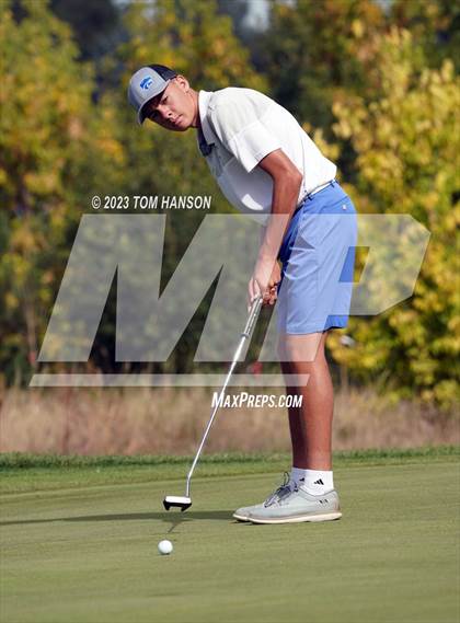 Thumbnail 1 in CHSAA 5A Championship - Day 1 photogallery.