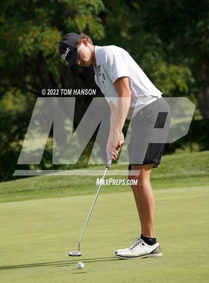 Thumbnail 3 in CHSAA 5A Championship - Day 1 photogallery.