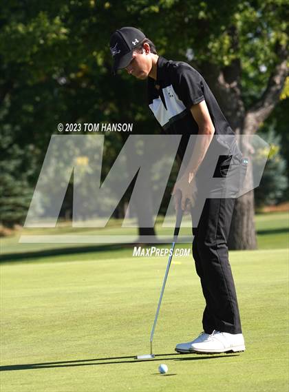 Thumbnail 2 in CHSAA 5A Championship - Day 1 photogallery.