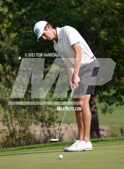Thumbnail 2 in CHSAA 5A Championship - Day 1 photogallery.