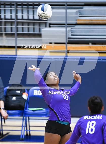 Thumbnail 3 in Paschal [R. L.] @ Weatherford photogallery.