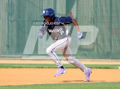 Thumbnail 2 in Bellflower vs. Mayfair photogallery.