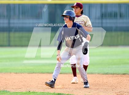 Thumbnail 2 in Bellflower vs. Mayfair photogallery.