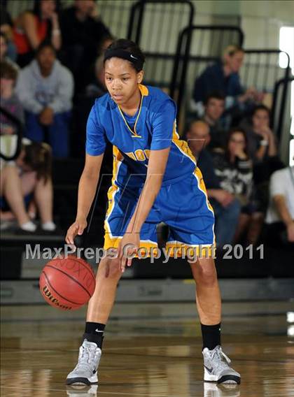 Thumbnail 2 in Wood vs. Davis (Ram Jam) photogallery.