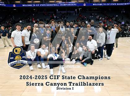 Thumbnail 2 in Sierra Canyon (CIF State D1 Awards) photogallery.