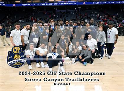Thumbnail 3 in Sierra Canyon (CIF State D1 Awards) photogallery.