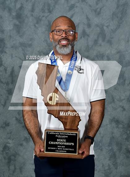 Thumbnail 1 in Sierra Canyon (CIF State D1 Awards) photogallery.