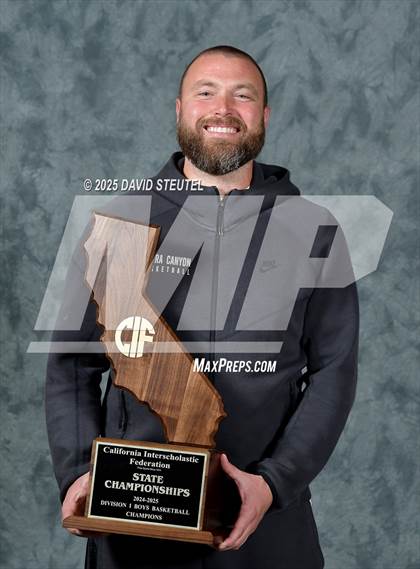 Thumbnail 2 in Sierra Canyon (CIF State D1 Awards) photogallery.
