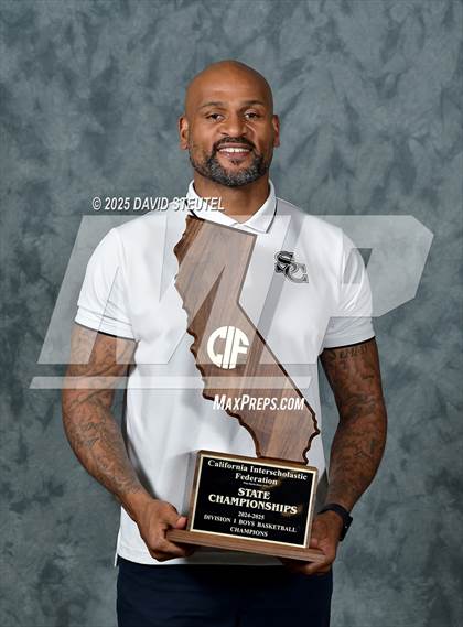 Thumbnail 1 in Sierra Canyon (CIF State D1 Awards) photogallery.