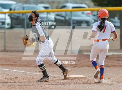 Thumbnail 1 in El Dorado @ Canutillo photogallery.