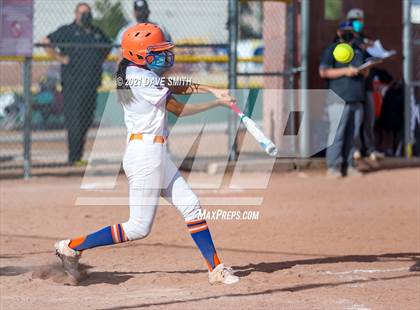 Thumbnail 2 in El Dorado @ Canutillo photogallery.