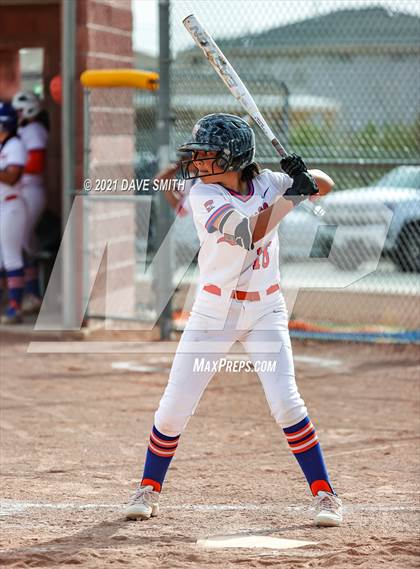 Thumbnail 2 in El Dorado @ Canutillo photogallery.