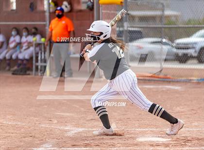 Thumbnail 1 in El Dorado @ Canutillo photogallery.