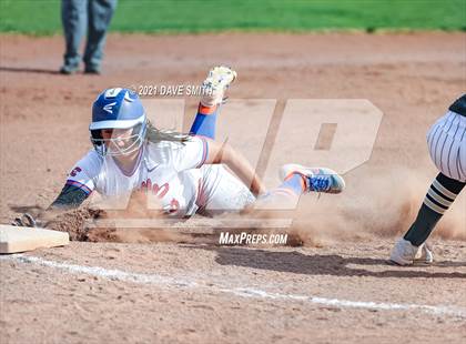 Thumbnail 3 in El Dorado @ Canutillo photogallery.