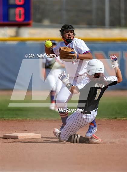 Thumbnail 3 in El Dorado @ Canutillo photogallery.