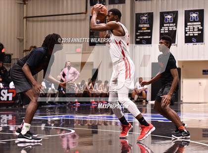 Thumbnail 3 in Windermere Prep vs Leesburg (Kalyn High Master’s Classic) photogallery.
