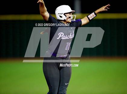 Thumbnail 1 in Paschal [R. L.] vs Timber Creek (UIL 6A Bi-District Playoff) photogallery.
