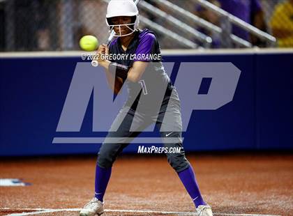 Thumbnail 1 in Paschal [R. L.] vs Timber Creek (UIL 6A Bi-District Playoff) photogallery.