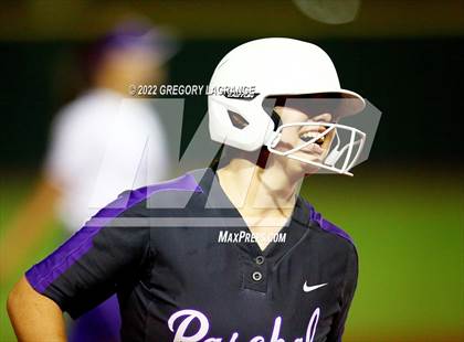 Thumbnail 2 in Paschal [R. L.] vs Timber Creek (UIL 6A Bi-District Playoff) photogallery.