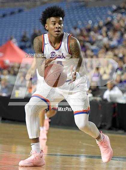 Thumbnail 1 in Garfield vs. Rainier Beach (WIAA 3A Final)  photogallery.