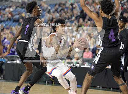 Thumbnail 3 in Garfield vs. Rainier Beach (WIAA 3A Final)  photogallery.