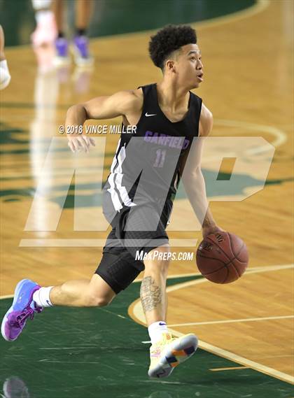 Thumbnail 3 in Garfield vs. Rainier Beach (WIAA 3A Final)  photogallery.
