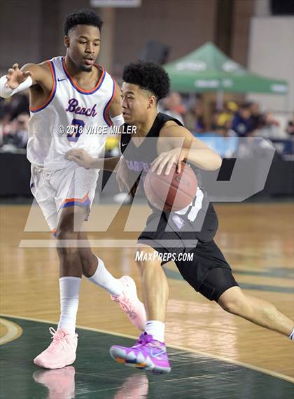 Thumbnail 3 in Garfield vs. Rainier Beach (WIAA 3A Final)  photogallery.