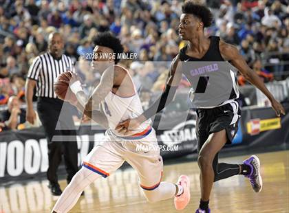 Thumbnail 3 in Garfield vs. Rainier Beach (WIAA 3A Final)  photogallery.