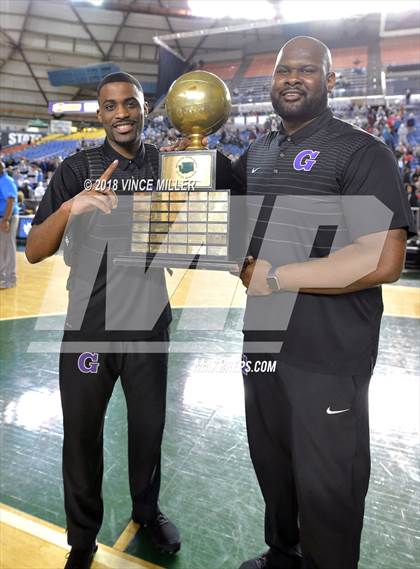 Thumbnail 2 in Garfield vs. Rainier Beach (WIAA 3A Final)  photogallery.