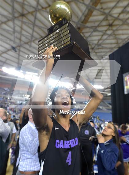 Thumbnail 3 in Garfield vs. Rainier Beach (WIAA 3A Final)  photogallery.