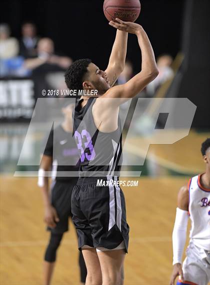 Thumbnail 1 in Garfield vs. Rainier Beach (WIAA 3A Final)  photogallery.