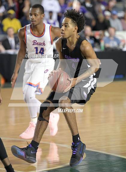 Thumbnail 1 in Garfield vs. Rainier Beach (WIAA 3A Final)  photogallery.