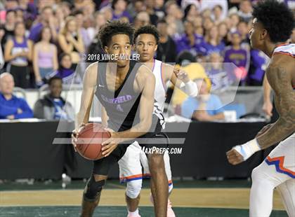 Thumbnail 1 in Garfield vs. Rainier Beach (WIAA 3A Final)  photogallery.